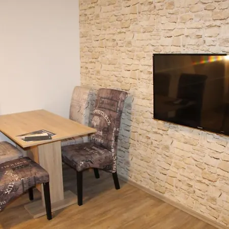 Ermis Apartments Metzingen  Eksteriør billede