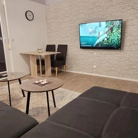 Ermis Apartments Metzingen  Eksteriør billede