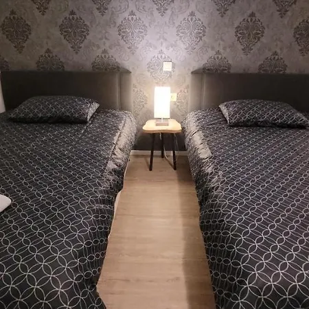 Ermis Apartments Metzingen  Eksteriør billede